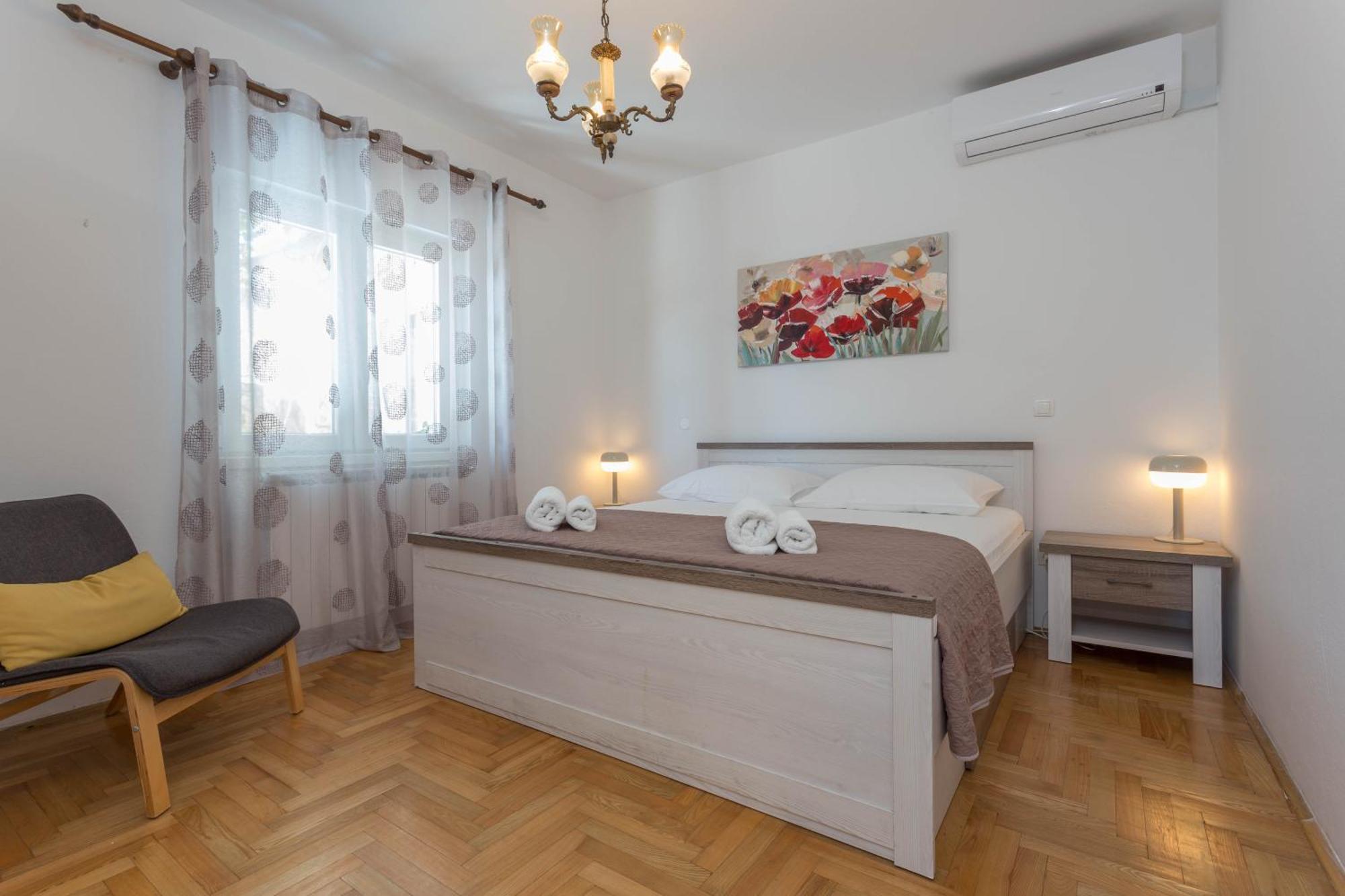 Apartment Tasina Hvar Town Exterior photo