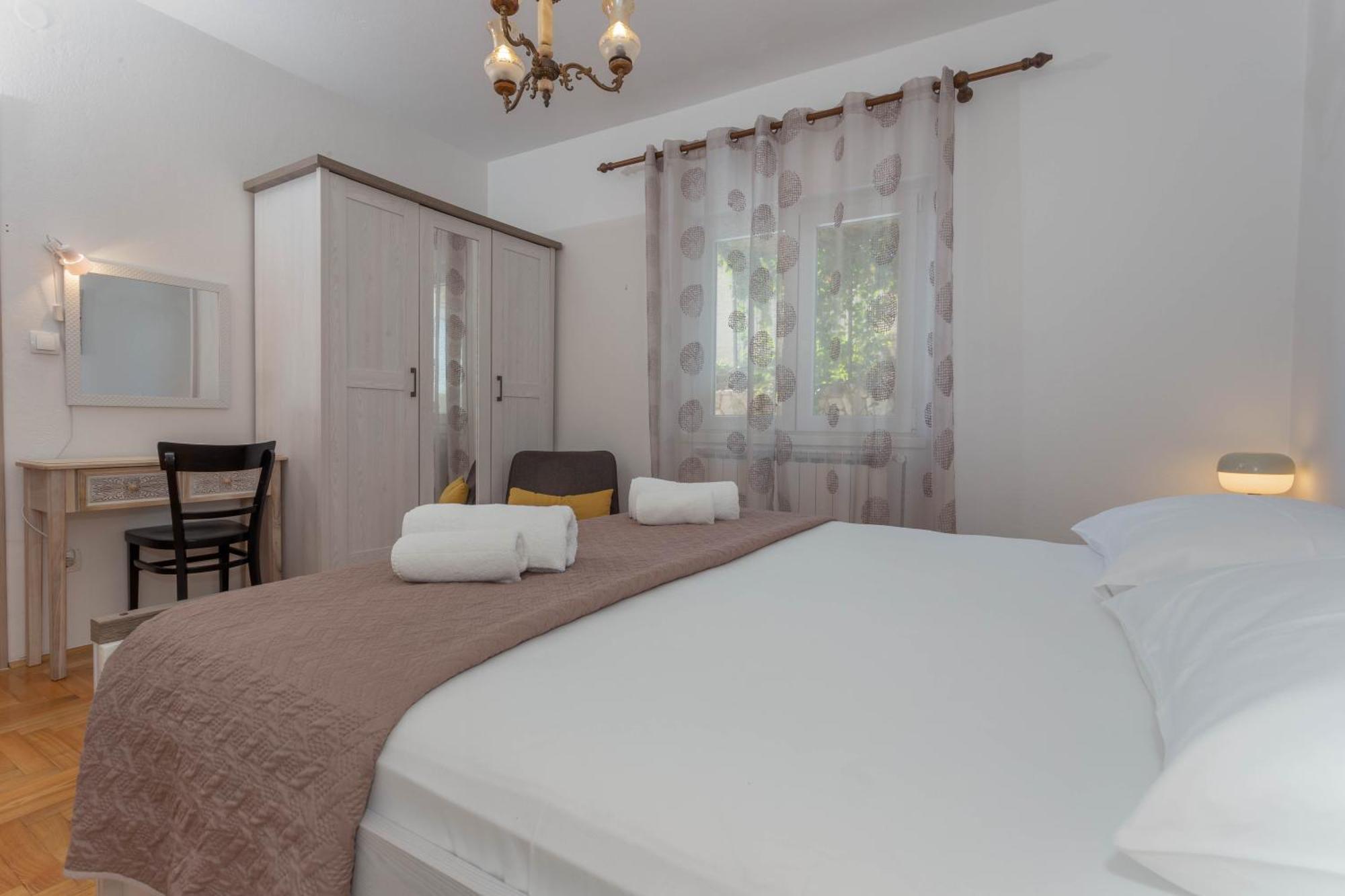 Apartment Tasina Hvar Town Exterior photo