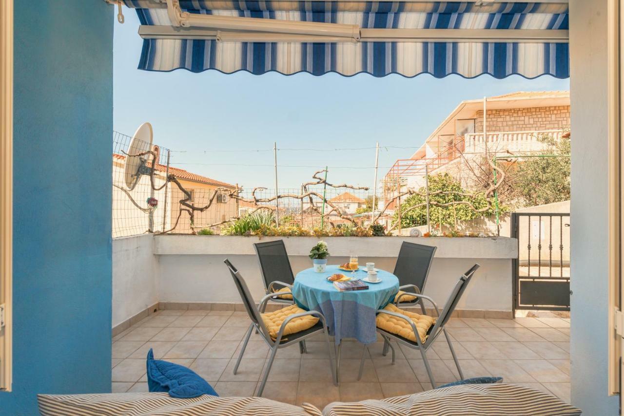 Apartment Tasina Hvar Town Exterior photo